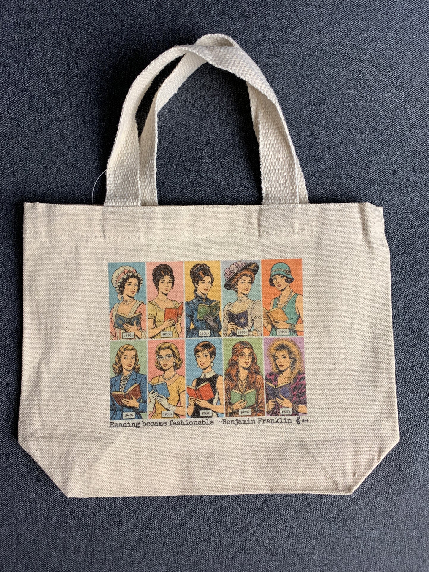Medium Tote Bag - "Reading became fashionable"